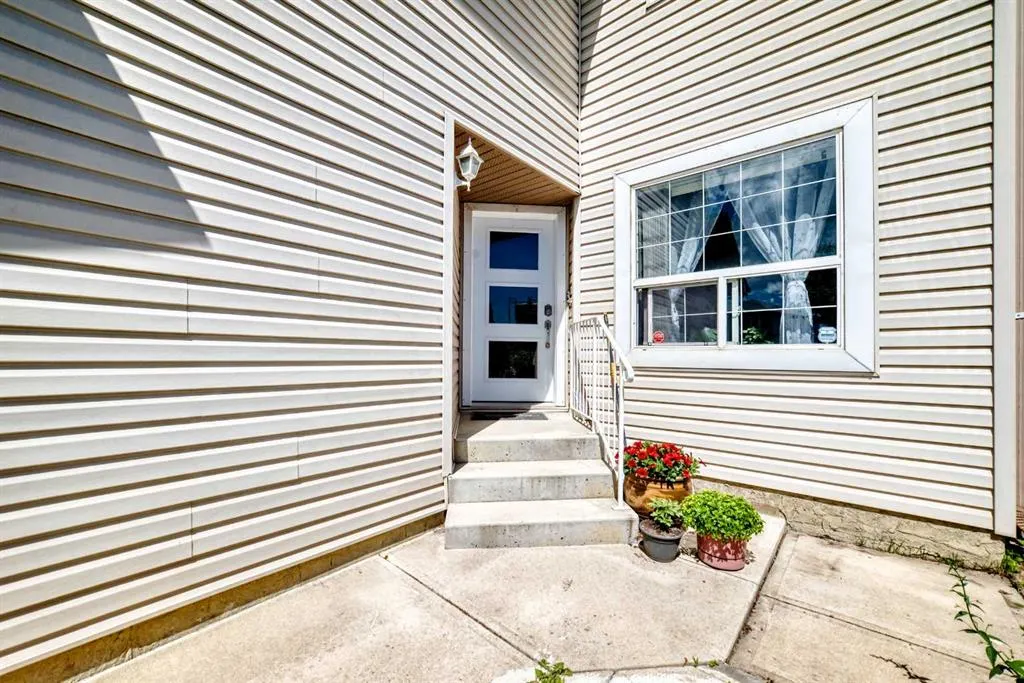 283 Applestone Park SE