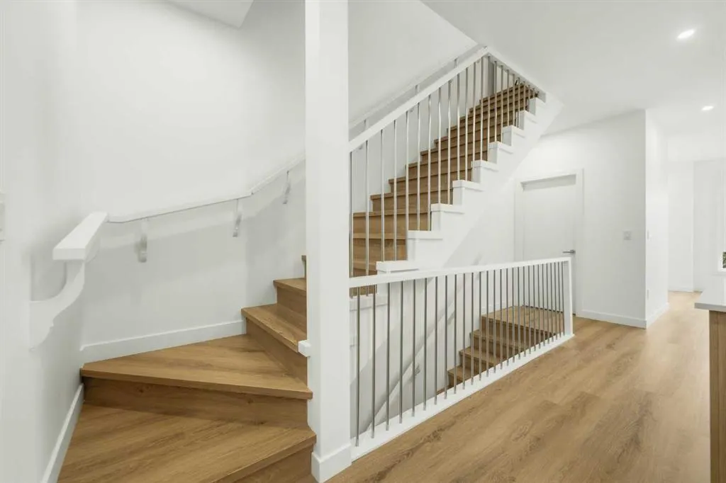 3550 45 Street SW ##107