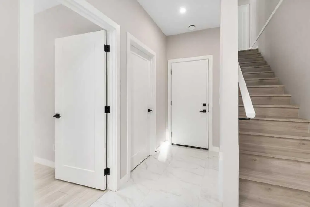 8155 8 Avenue SW #208