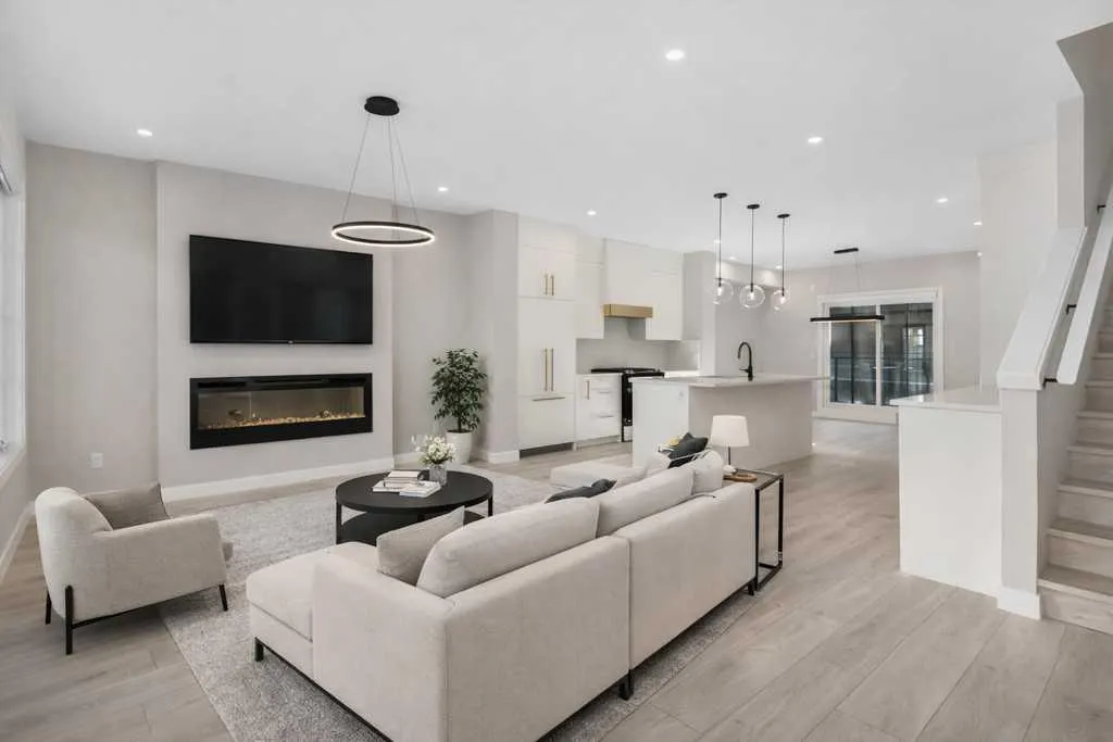 8155 8 Avenue SW #208
