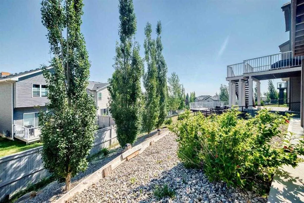 12 kincora Mews NW
