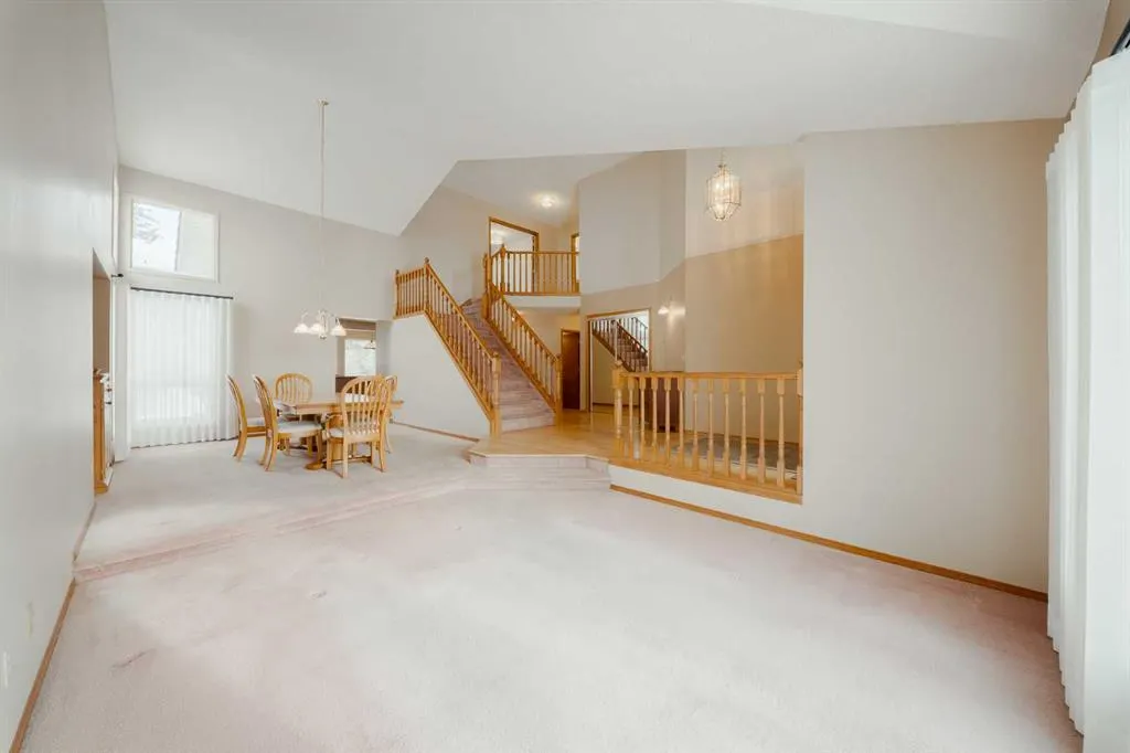 47 Hawkside Close NW