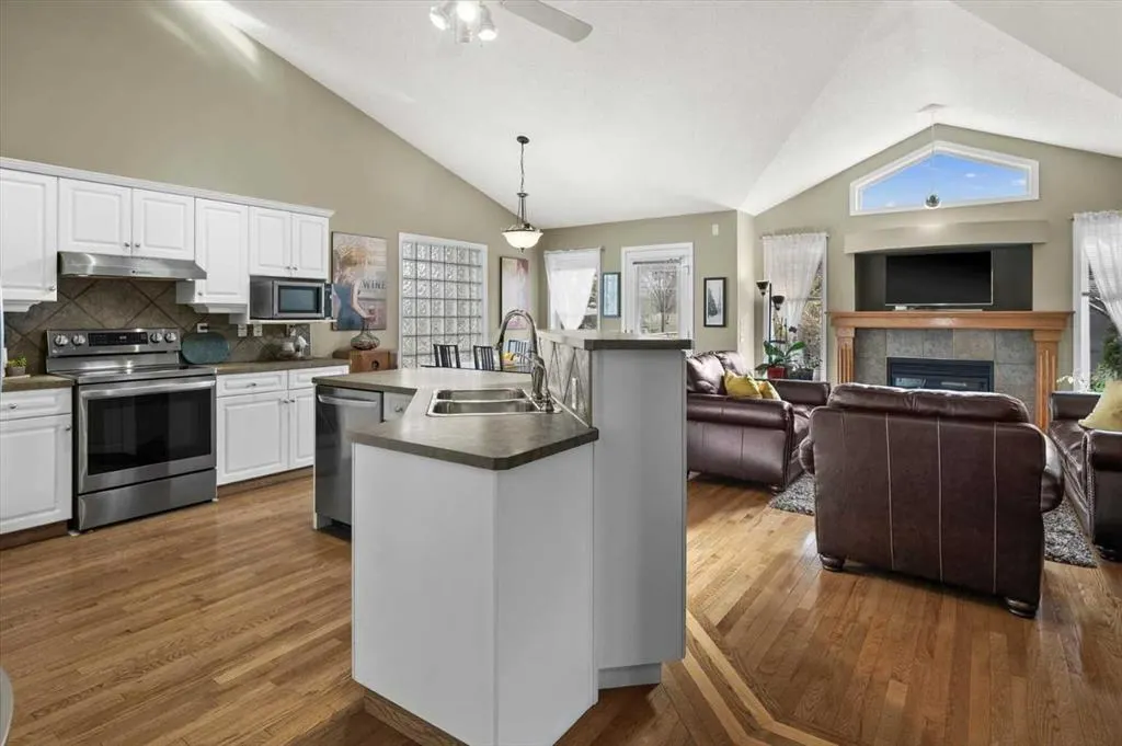 69 Chaparral Villas SE