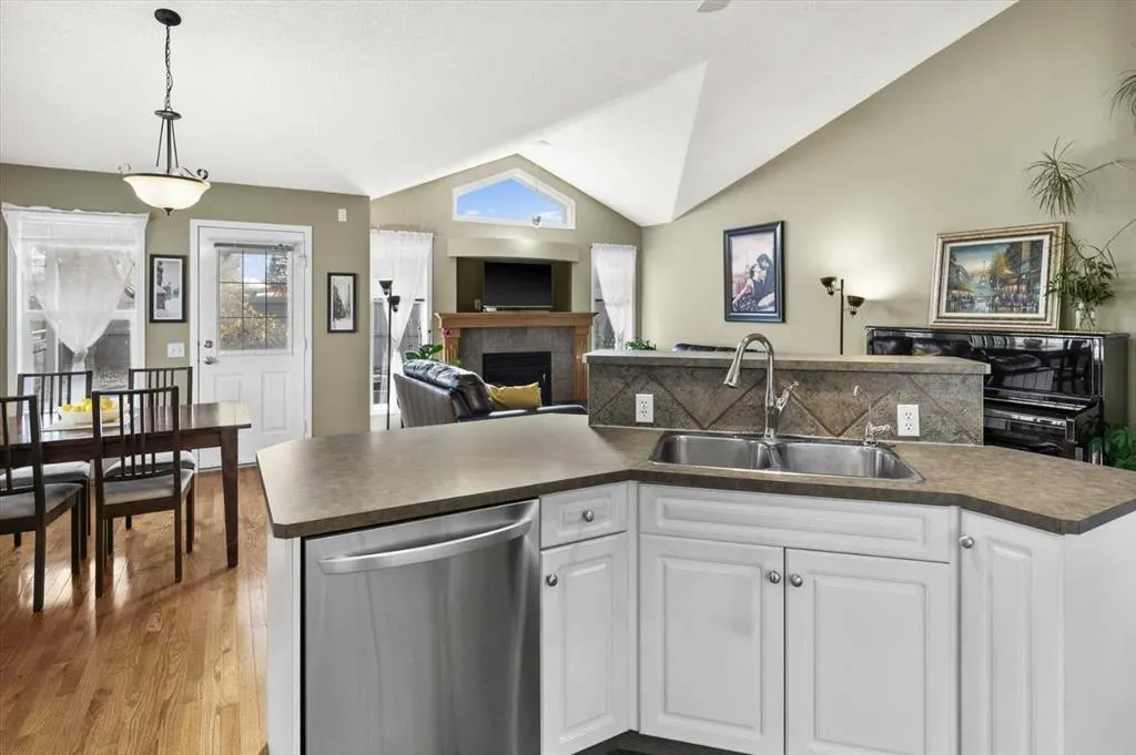 69 Chaparral Villas SE