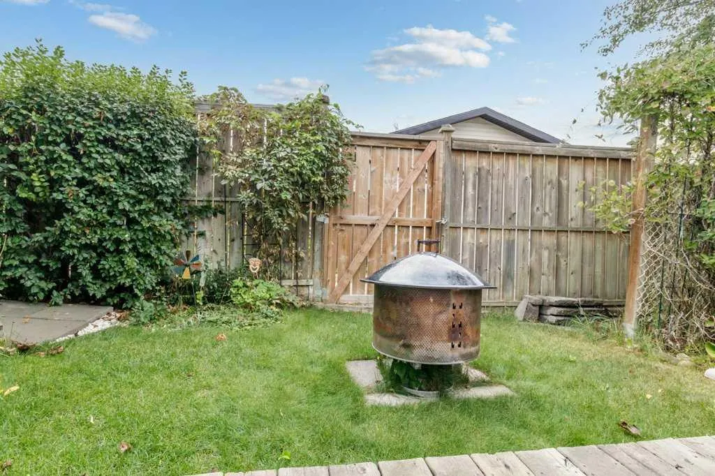 46 Meadowview Close