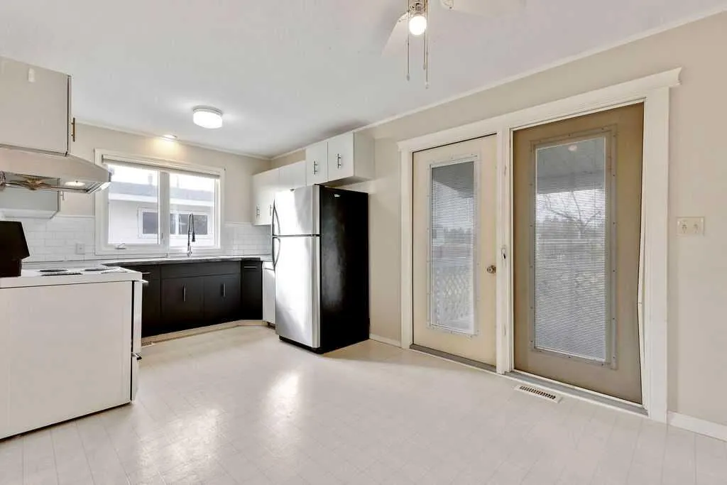 713 Prospect Avenue