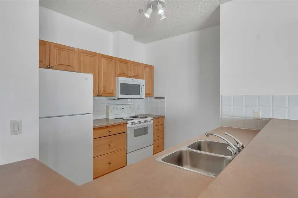 1010 Arbour Lake Road NW #2222