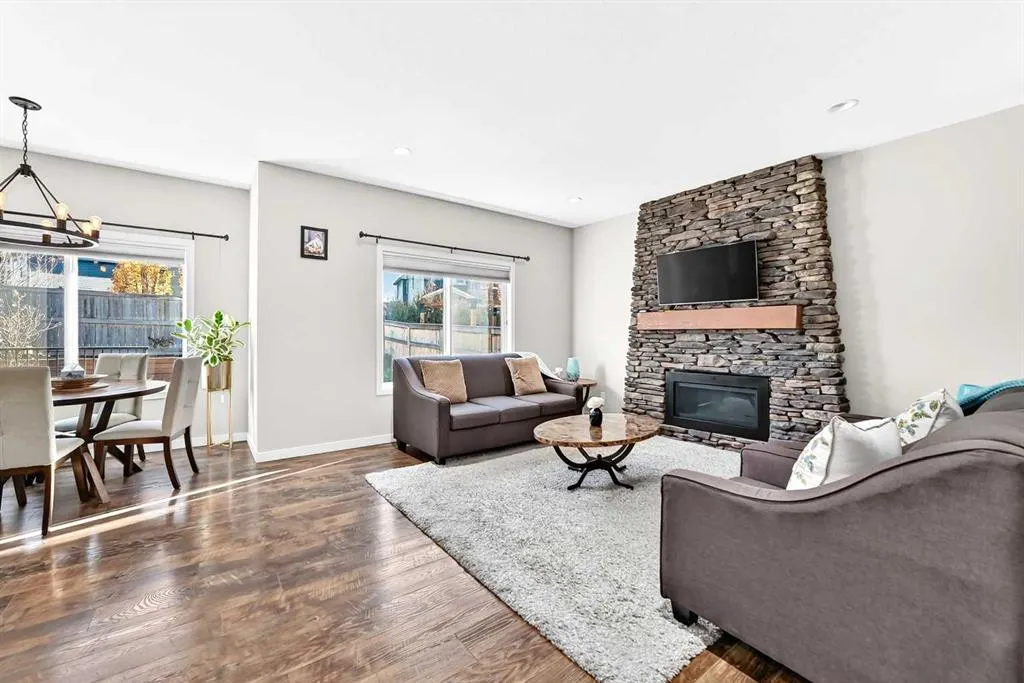 336 Ravenstern Link SE