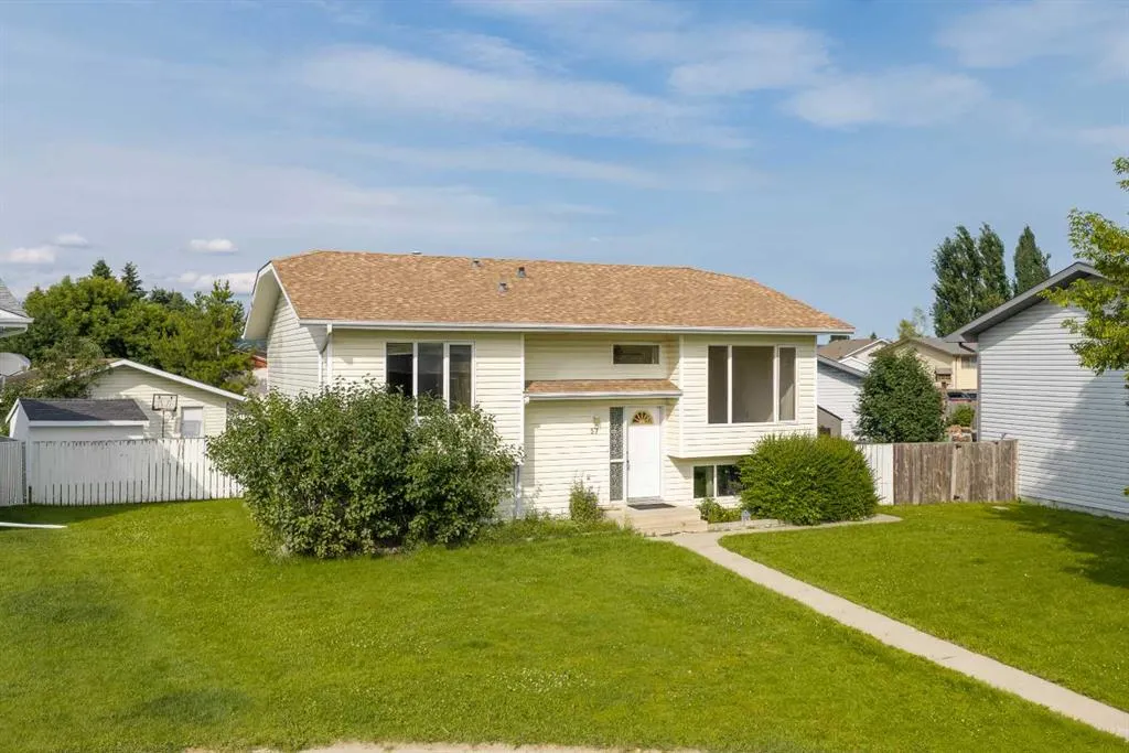57 Atkinson Crescent