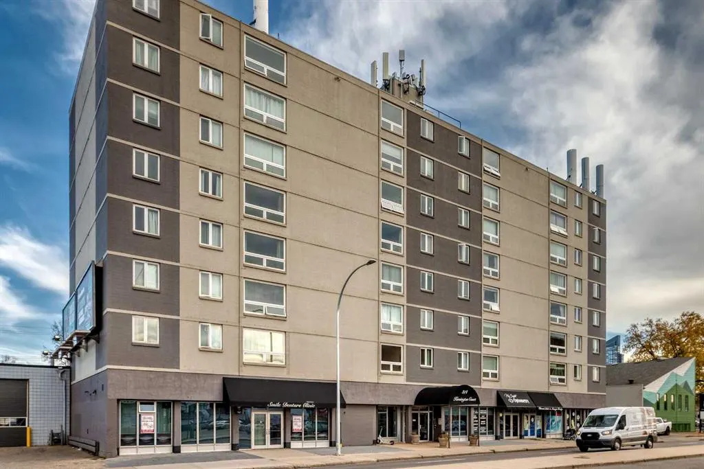 314 14 Street NW #206