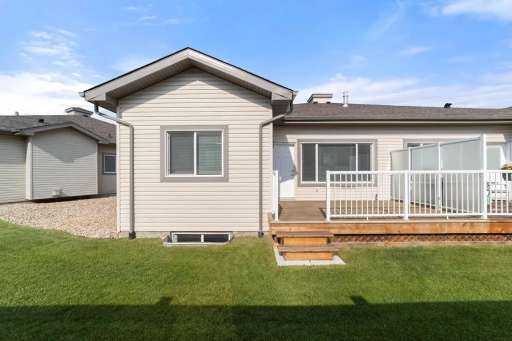 5021 34 Avenue #12