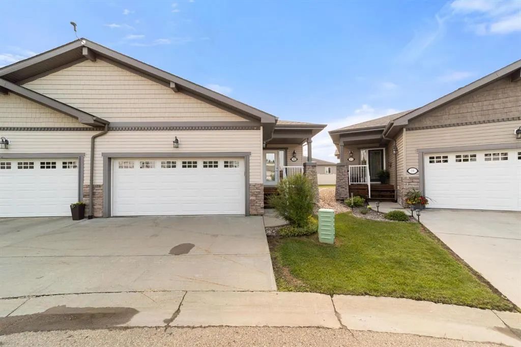 5021 34 Avenue #12