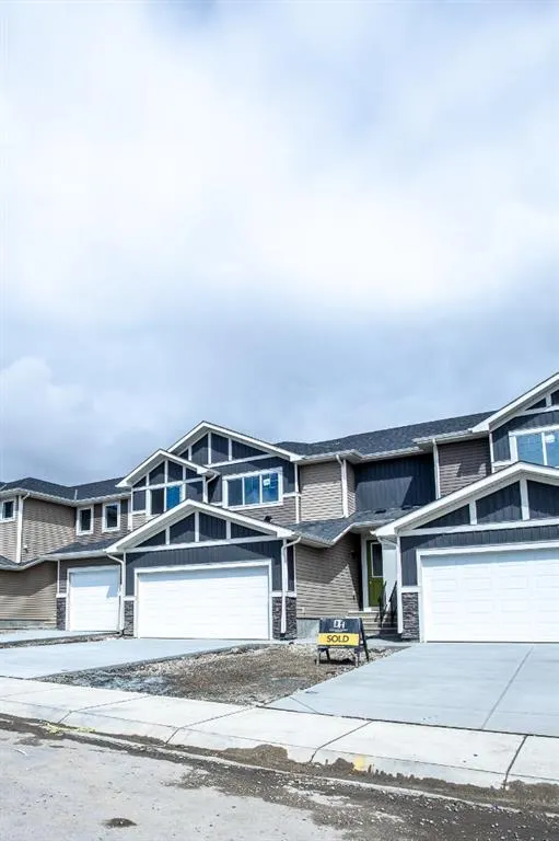 316 Waterford Way