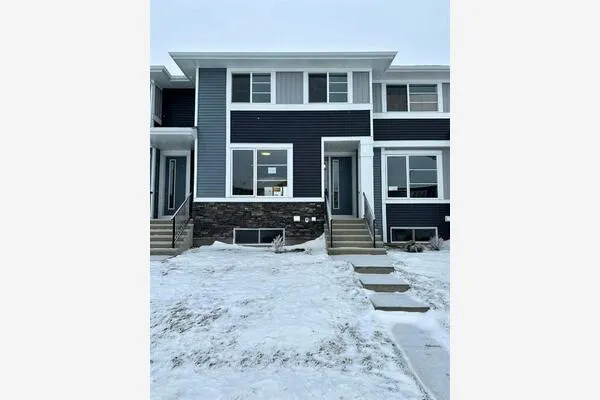 393 Waterford Boulevard