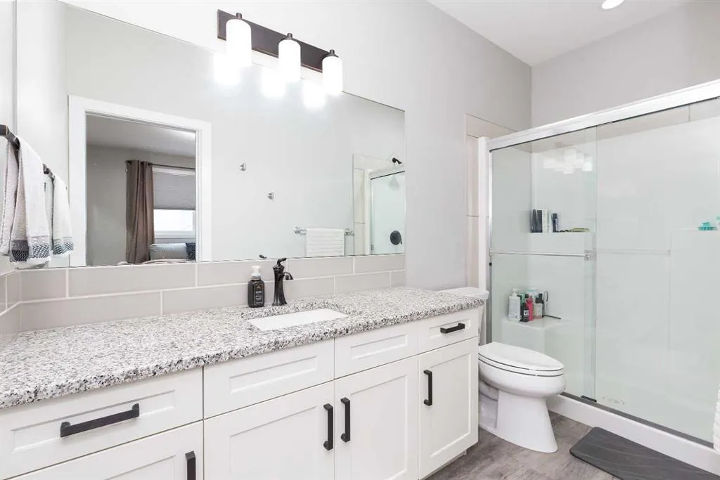 319 Northlander Bend W