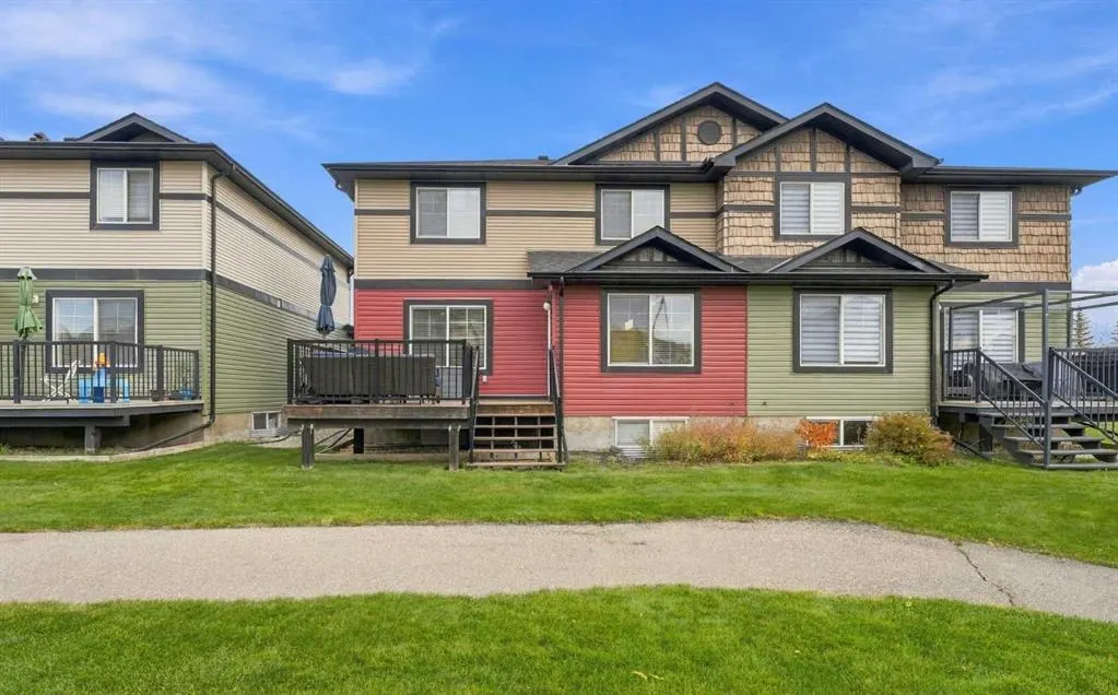 121 Springmere Grove