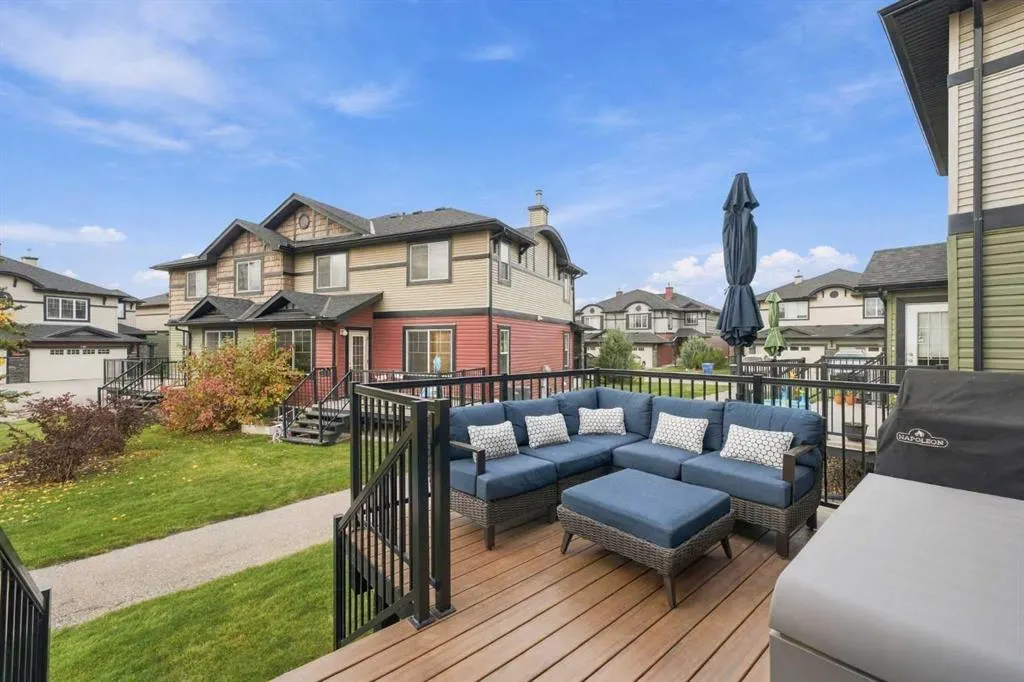 121 Springmere Grove