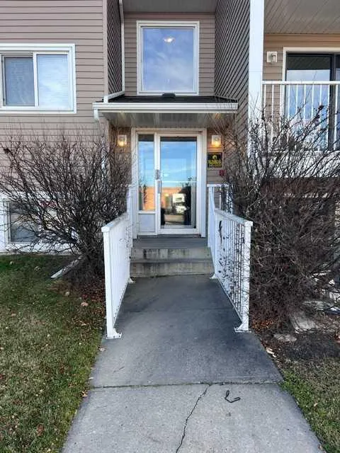 49 Bennett Street #303
