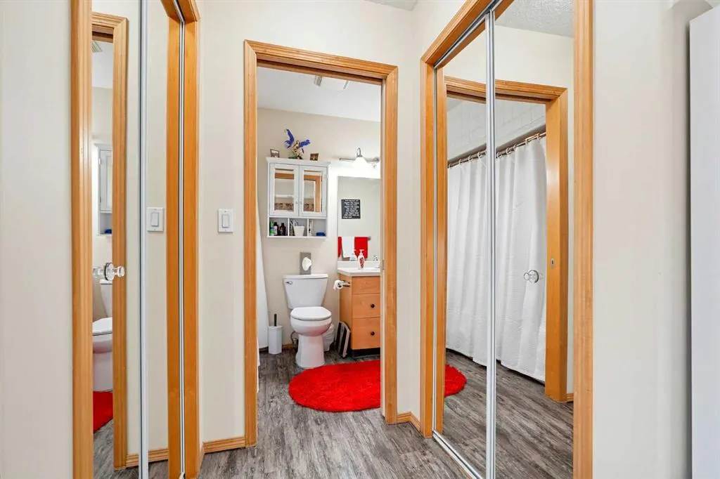 5100 Lakeshore Drive #505