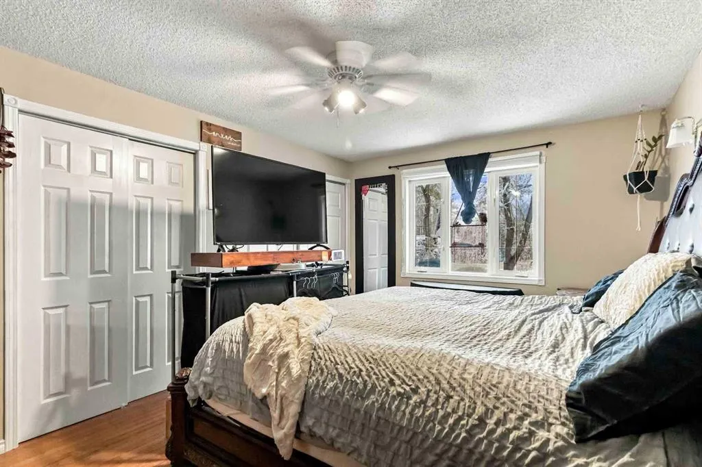 186 Clenell Crescent
