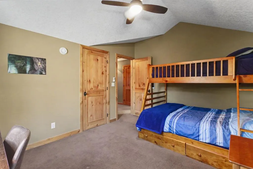 126B Rundle Crescent