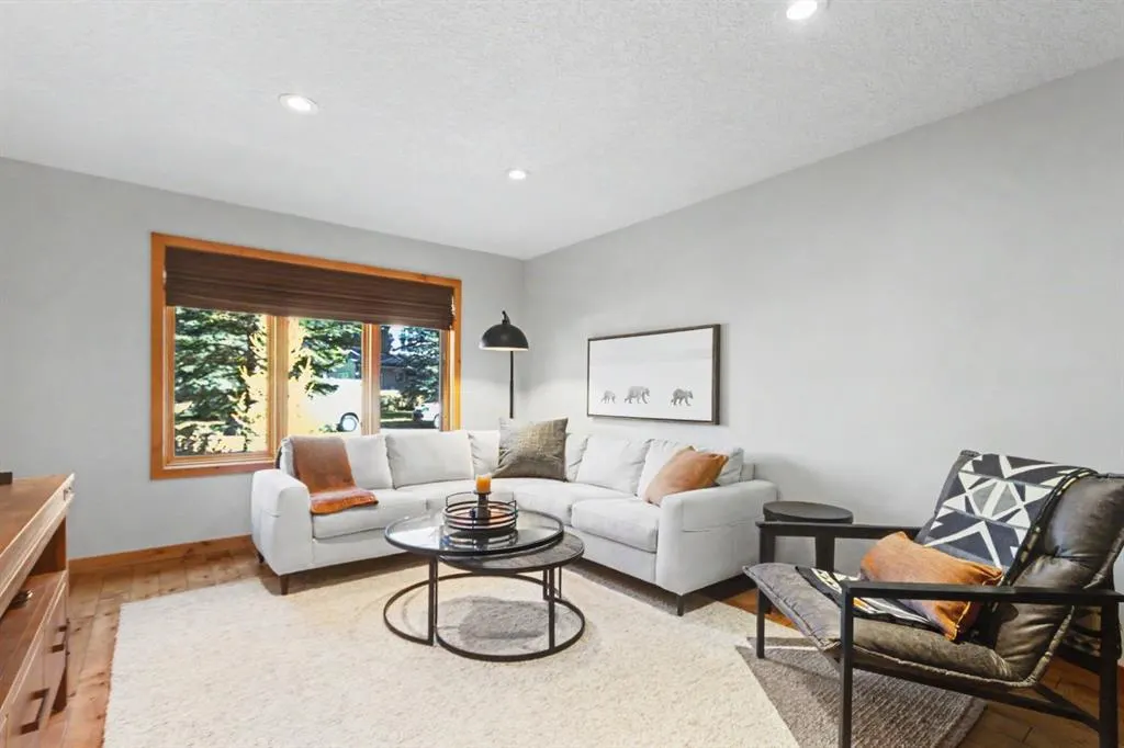 126B Rundle Crescent
