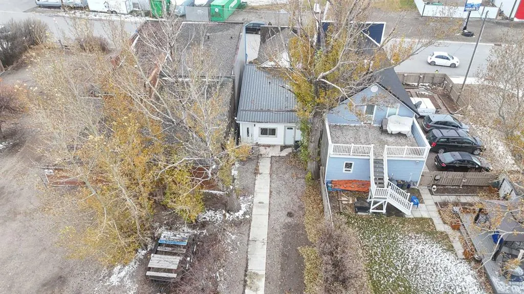 104 Railway Avenue E