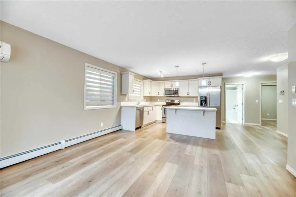 406 Cranberry Park SE #112