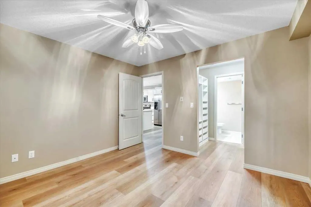 406 Cranberry Park SE #112