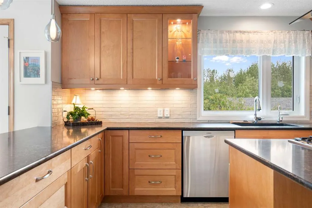 31 Biggar Heights Bay