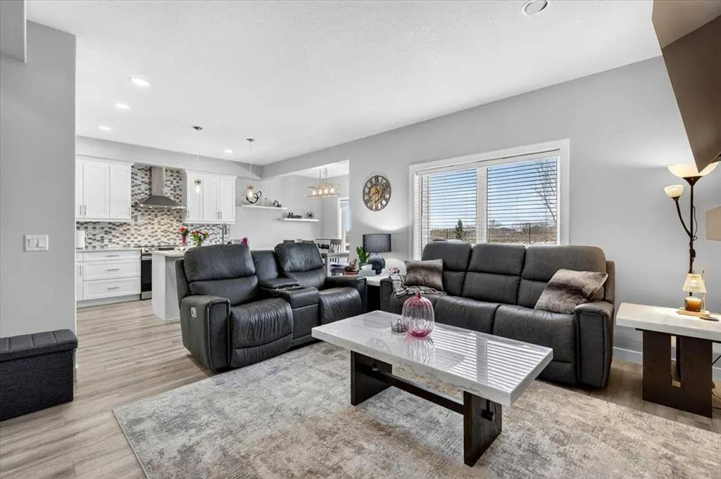 213 Wildrose Drive