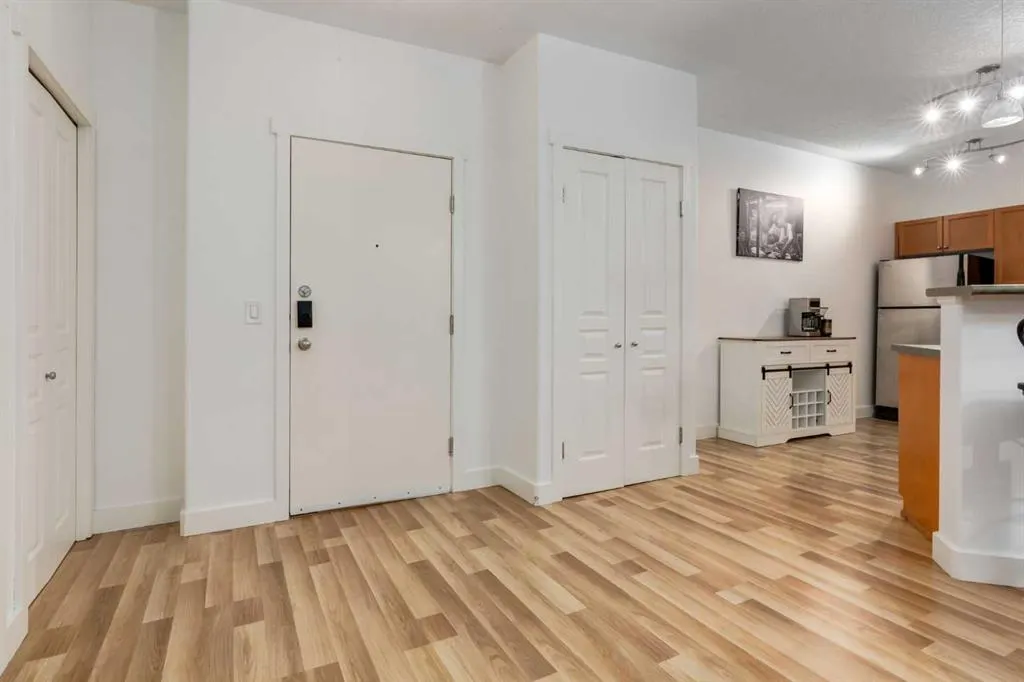 838 19 Avenue SW #113