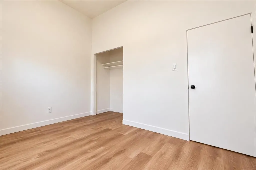 9812 97 Park Avenue