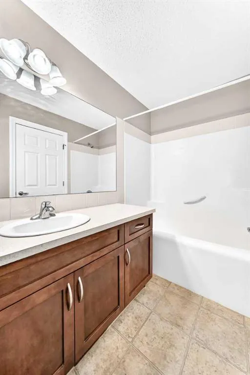 308 11 Avenue NW #129