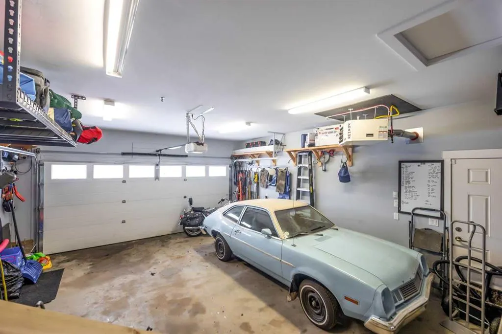 157 Warren Way