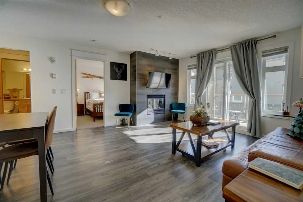 160 Kananaskis Way #307