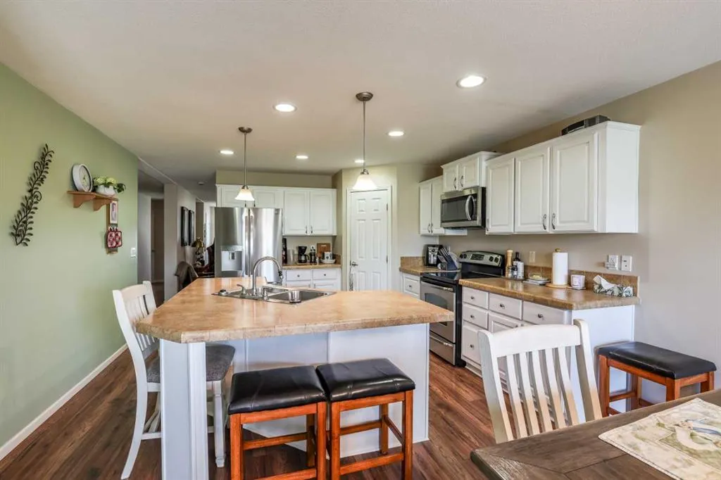 29 Chartwell Place SE