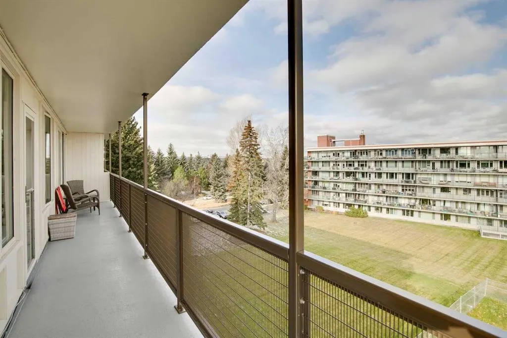 3316 Rideau Place SW #605