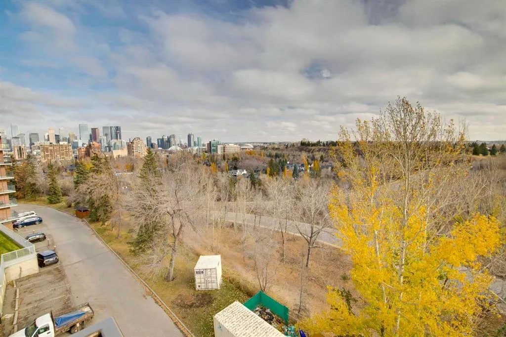 3316 Rideau Place SW #605