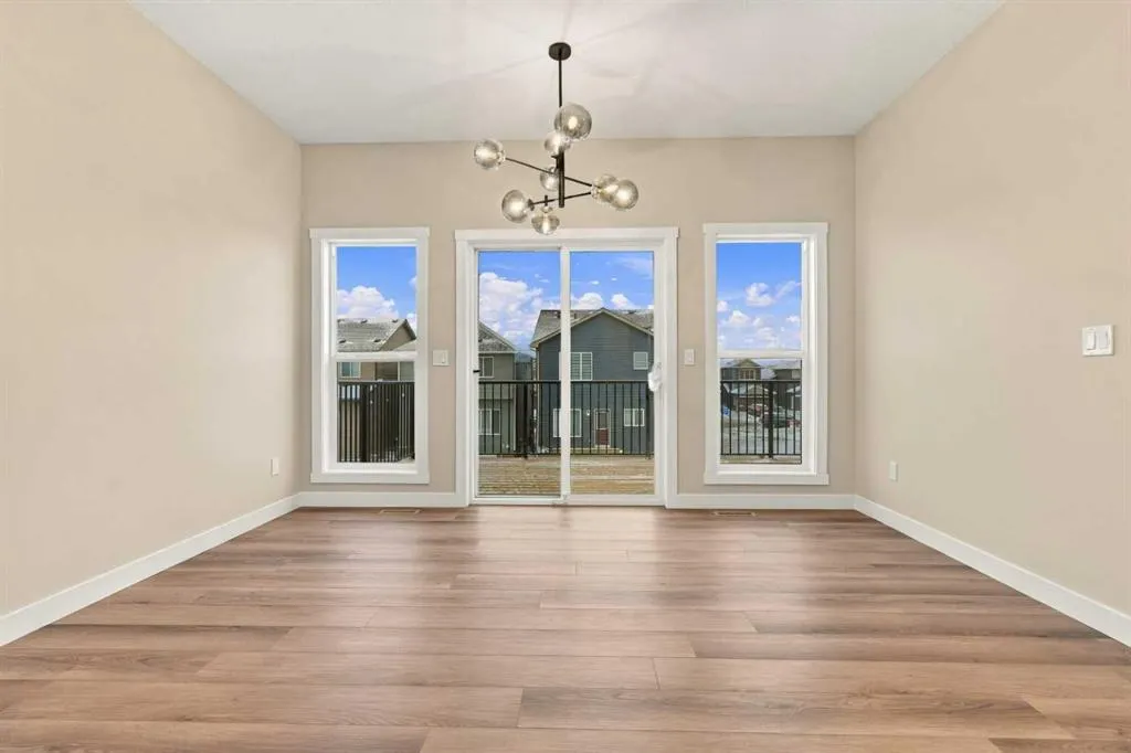 120 Homestead Gardens NE