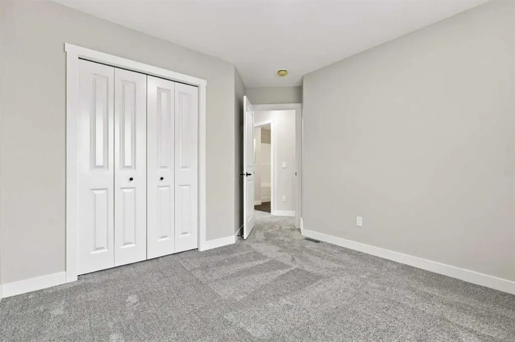 120 Homestead Gardens NE