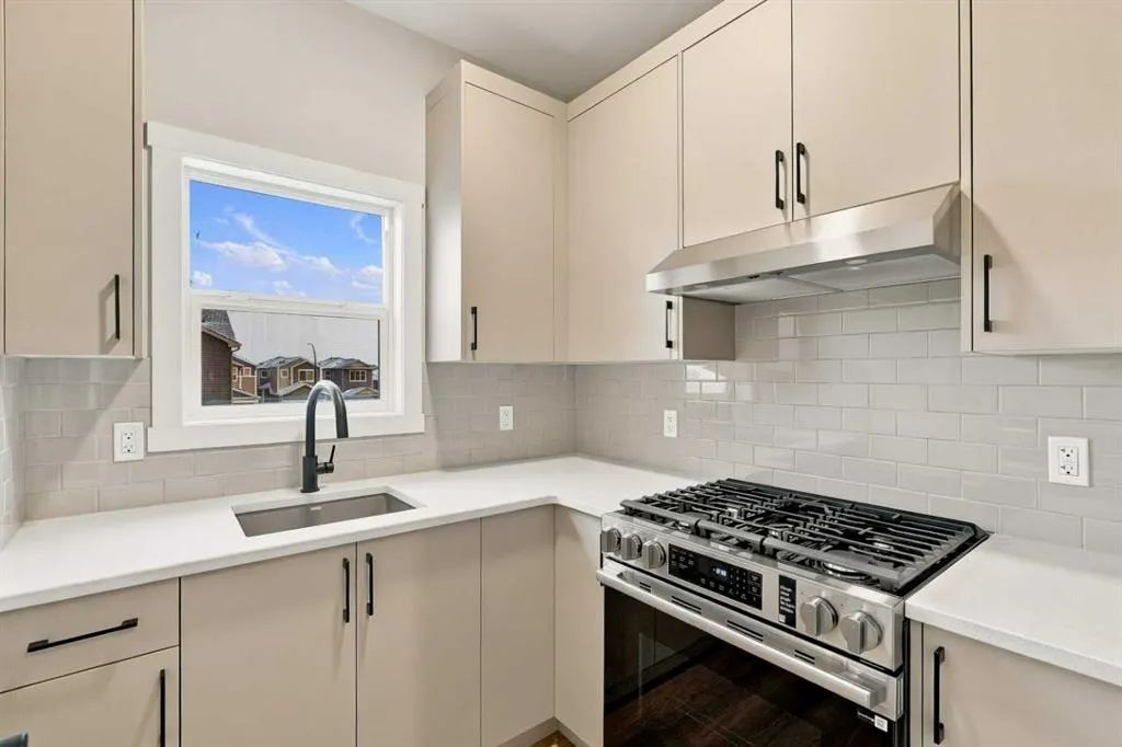 120 Homestead Gardens NE