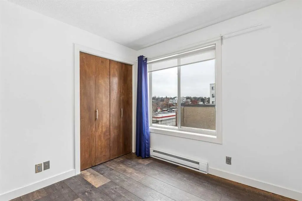 317 19 Avenue SW #407