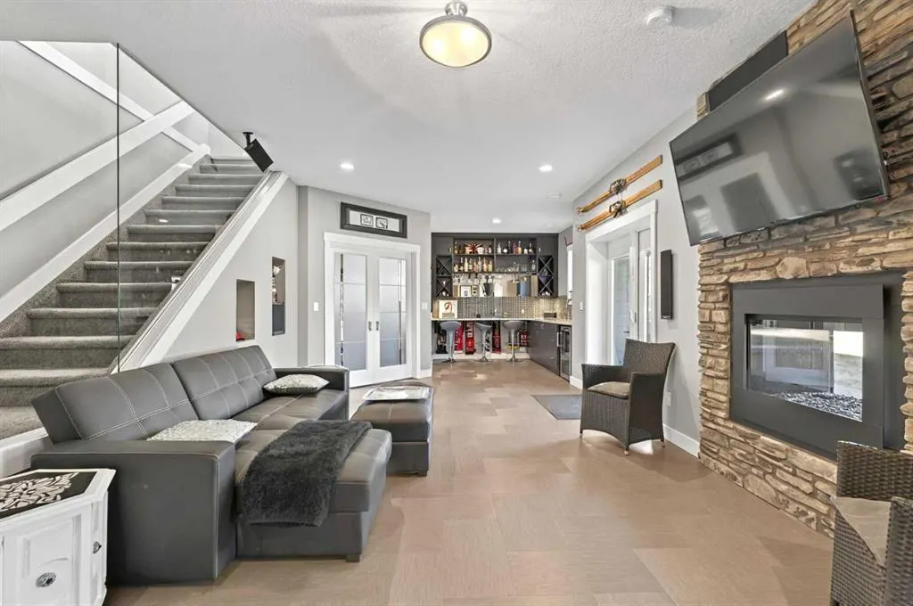 4714 Sakwatamau Drive