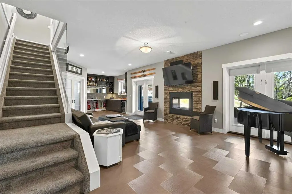 4714 Sakwatamau Drive