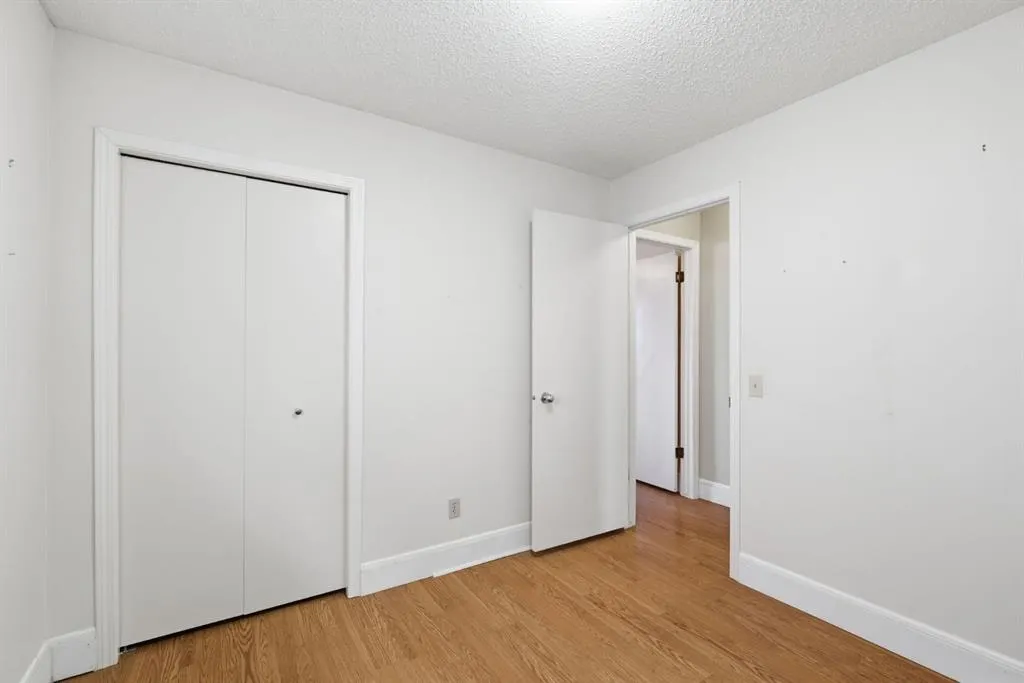 20 Glenpatrick Place