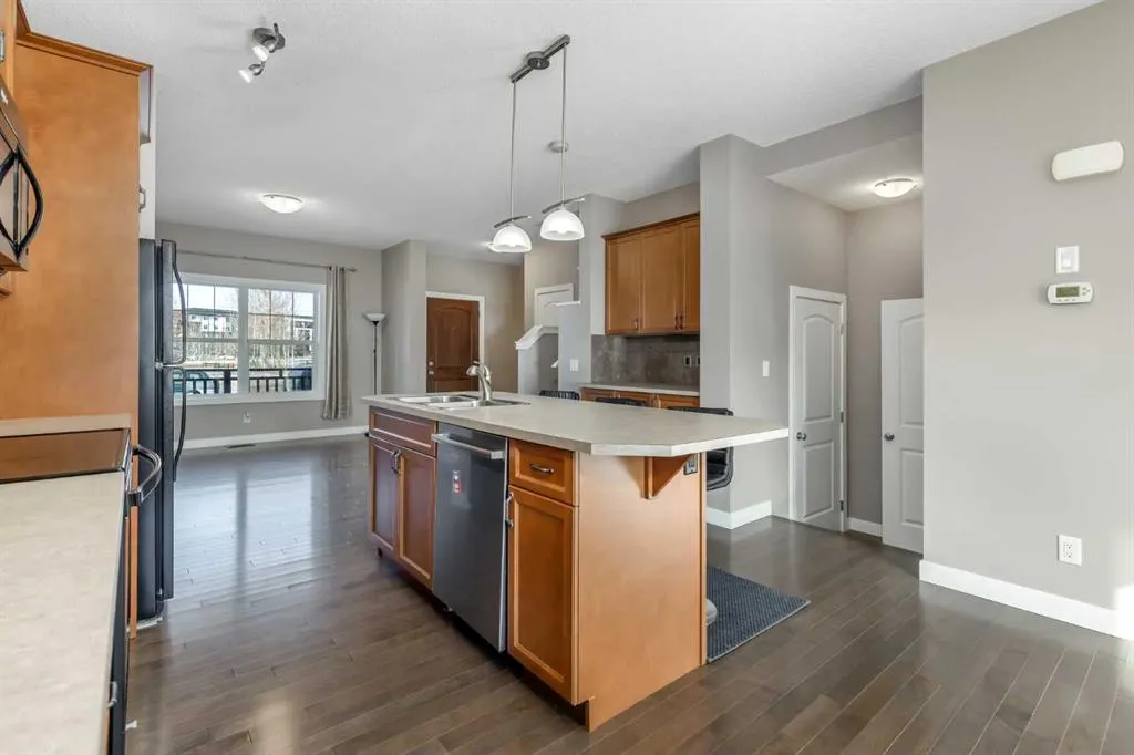 144 CLYDESDALE Way