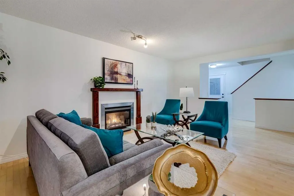 78 Cougar Plateau Way SW