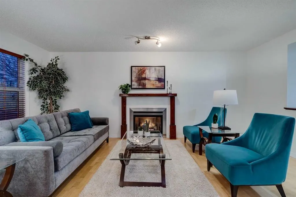 78 Cougar Plateau Way SW