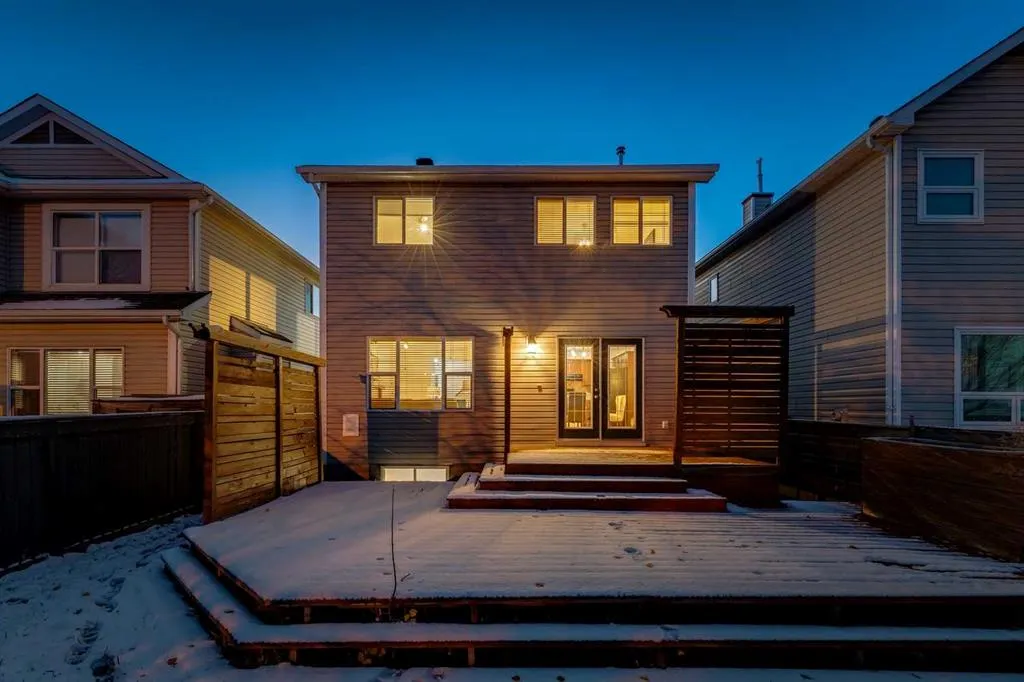 78 Cougar Plateau Way SW